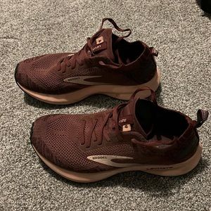 Brooks Levitate 4 shoes